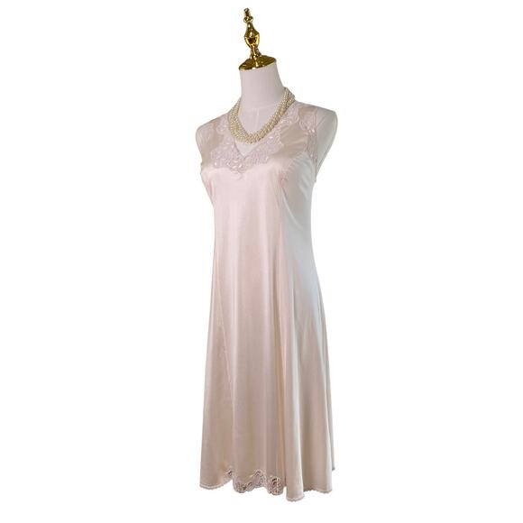 Vintage 60s FRENCH Artel Beige Nylon Lace Trim Wide Strap Full Slip Dress Size M - Picture 5 of 12